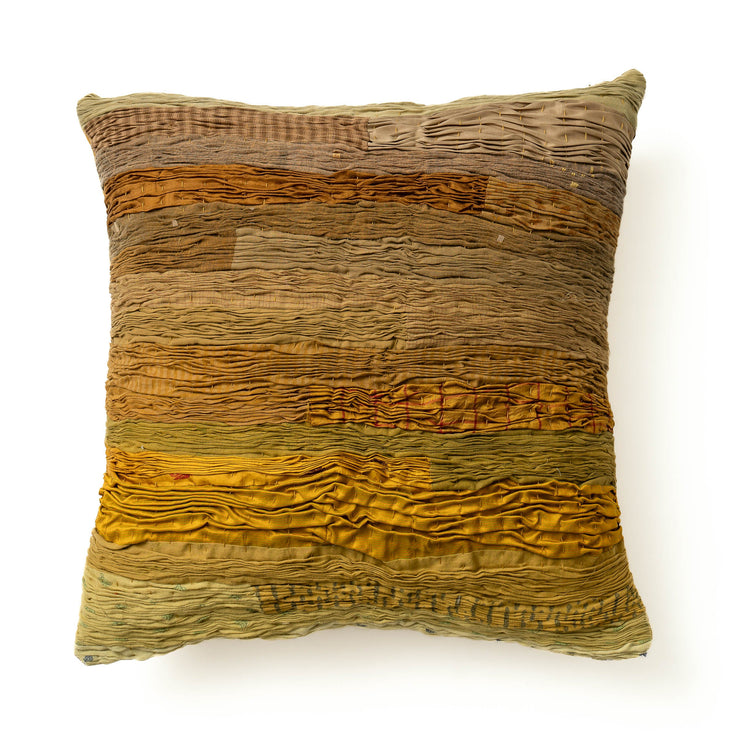 Umber Sari Pleated Cushion